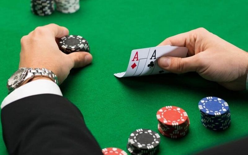 Xì tố - Luật chơi và chiến thuật thông minh để thắng lớn 2 Luật chơi bài xì tố